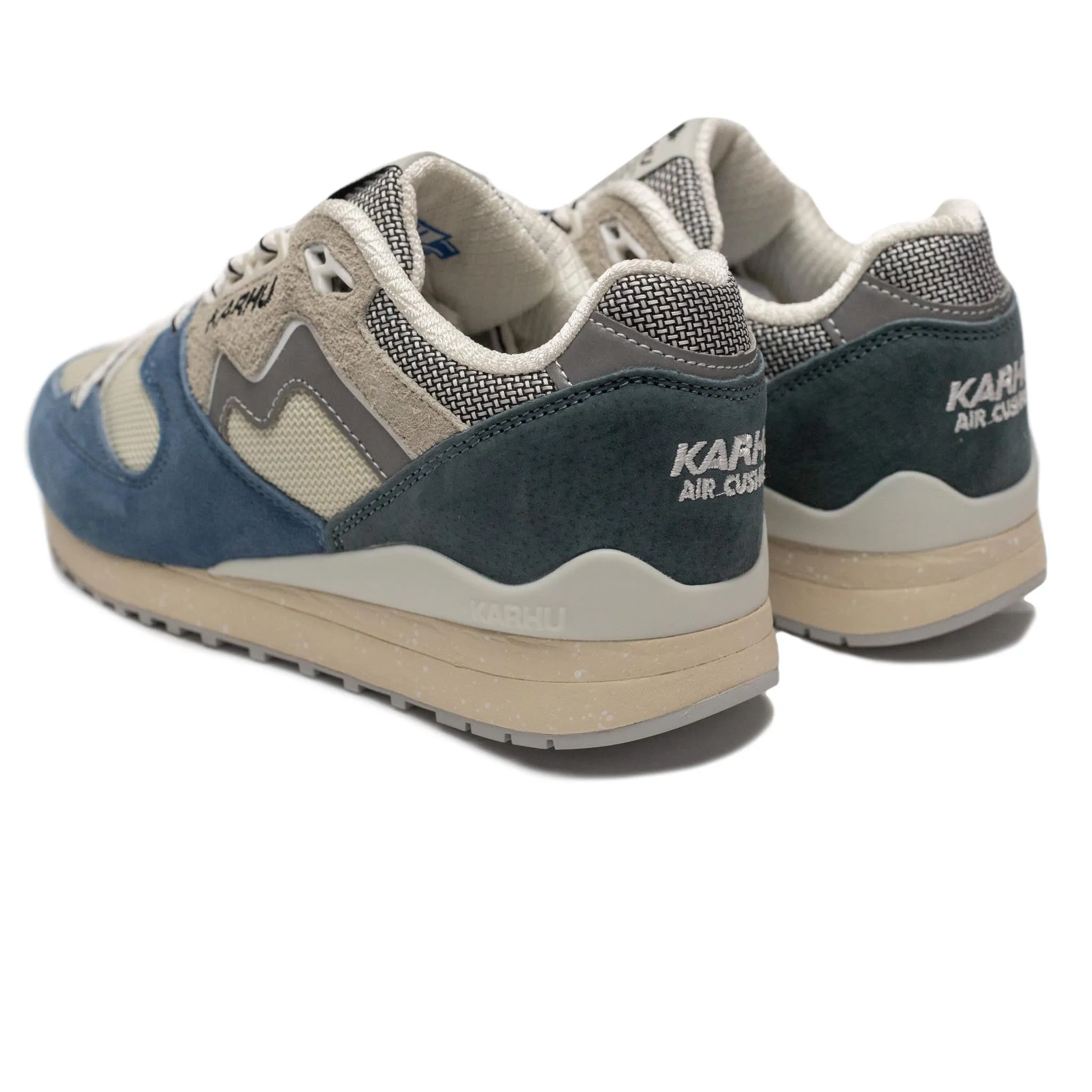 Karhu Synchron Classic Coronet Blue/Silver Lining