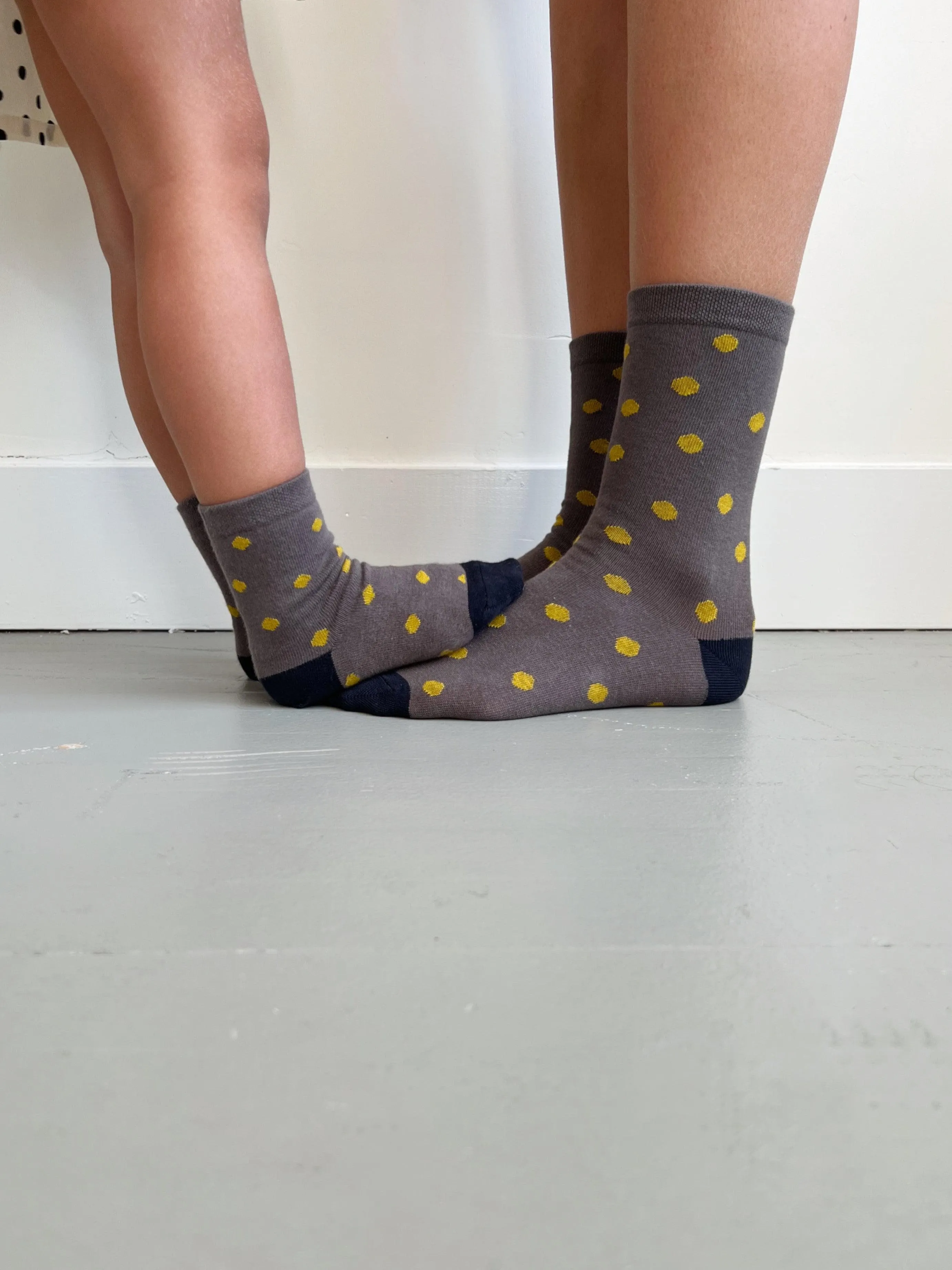 kids crew sock in spotted graphite